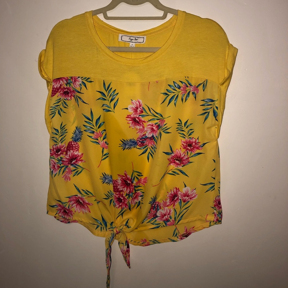 Hippie rose tie front top yellow floral